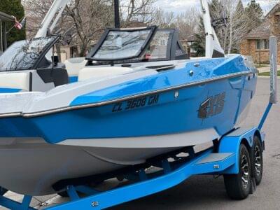 766a576d-55c5-42ad-a408-9b25c99eec2f